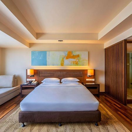 Hyatt Regency Kinabalu Hotel Kota Kinabalu Ngoại thất bức ảnh