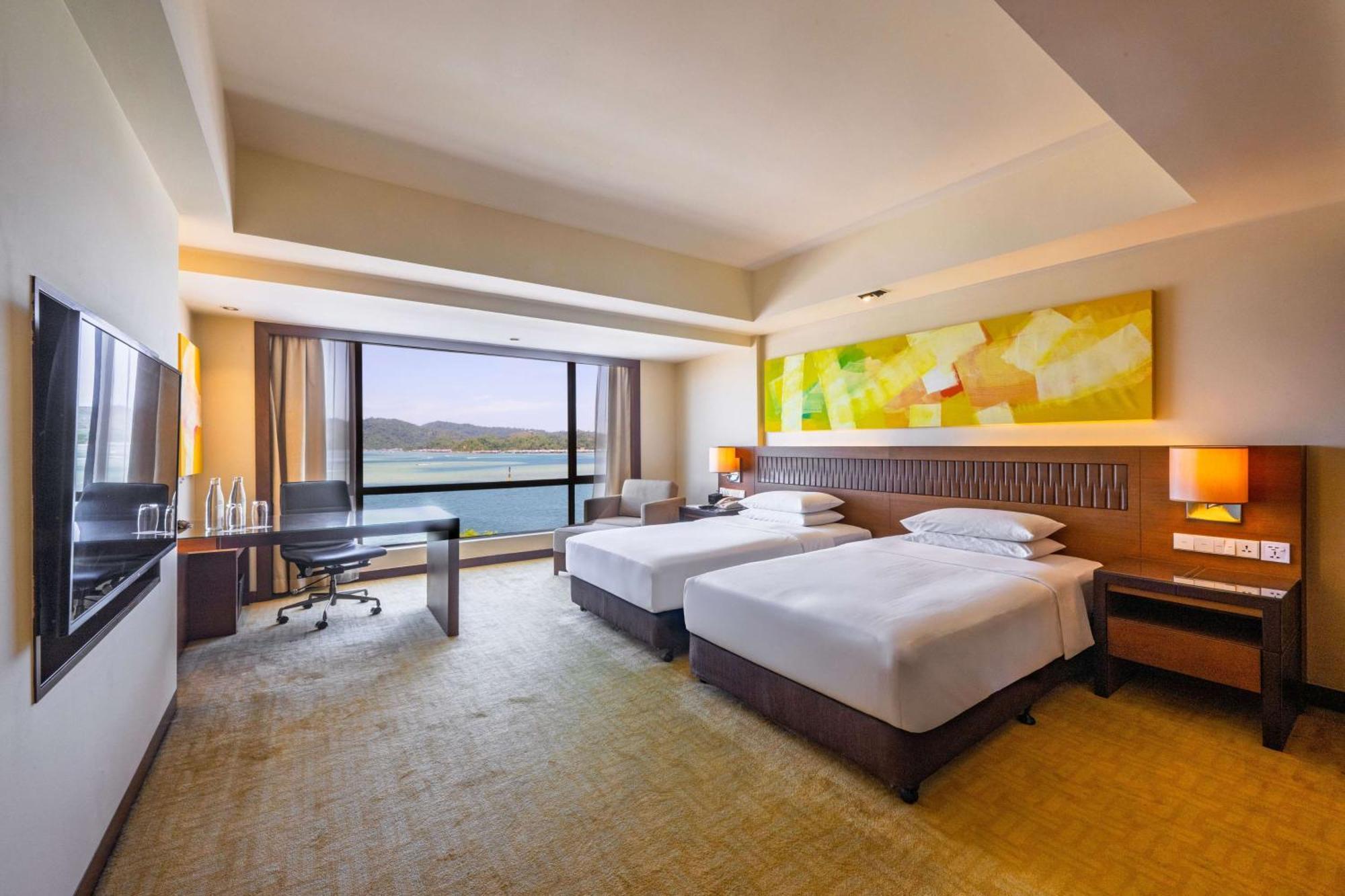 Hyatt Regency Kinabalu Hotel Kota Kinabalu Ngoại thất bức ảnh