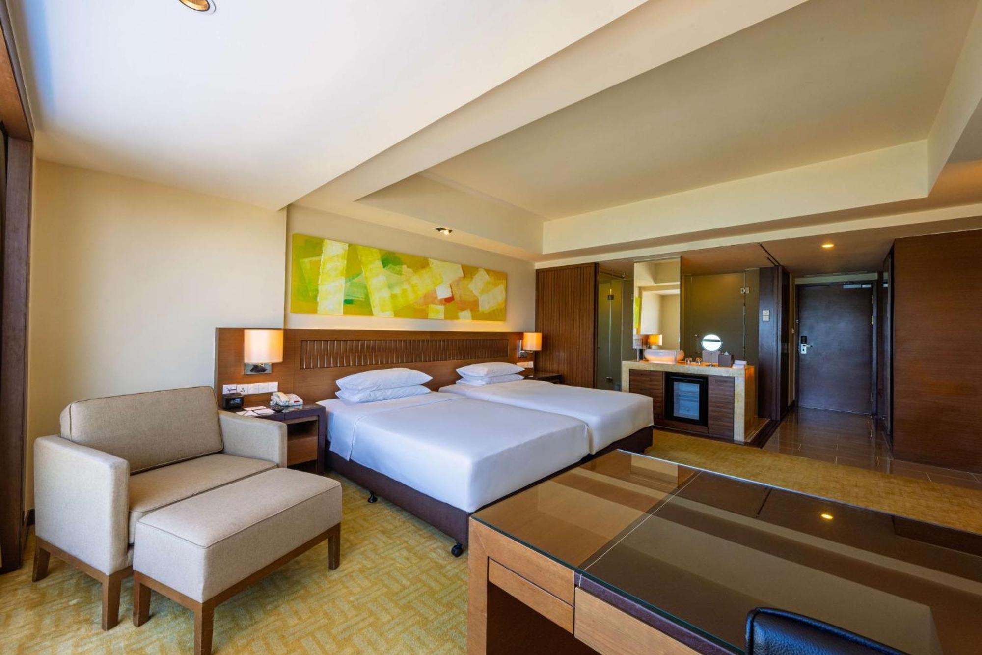 Hyatt Regency Kinabalu Hotel Kota Kinabalu Ngoại thất bức ảnh