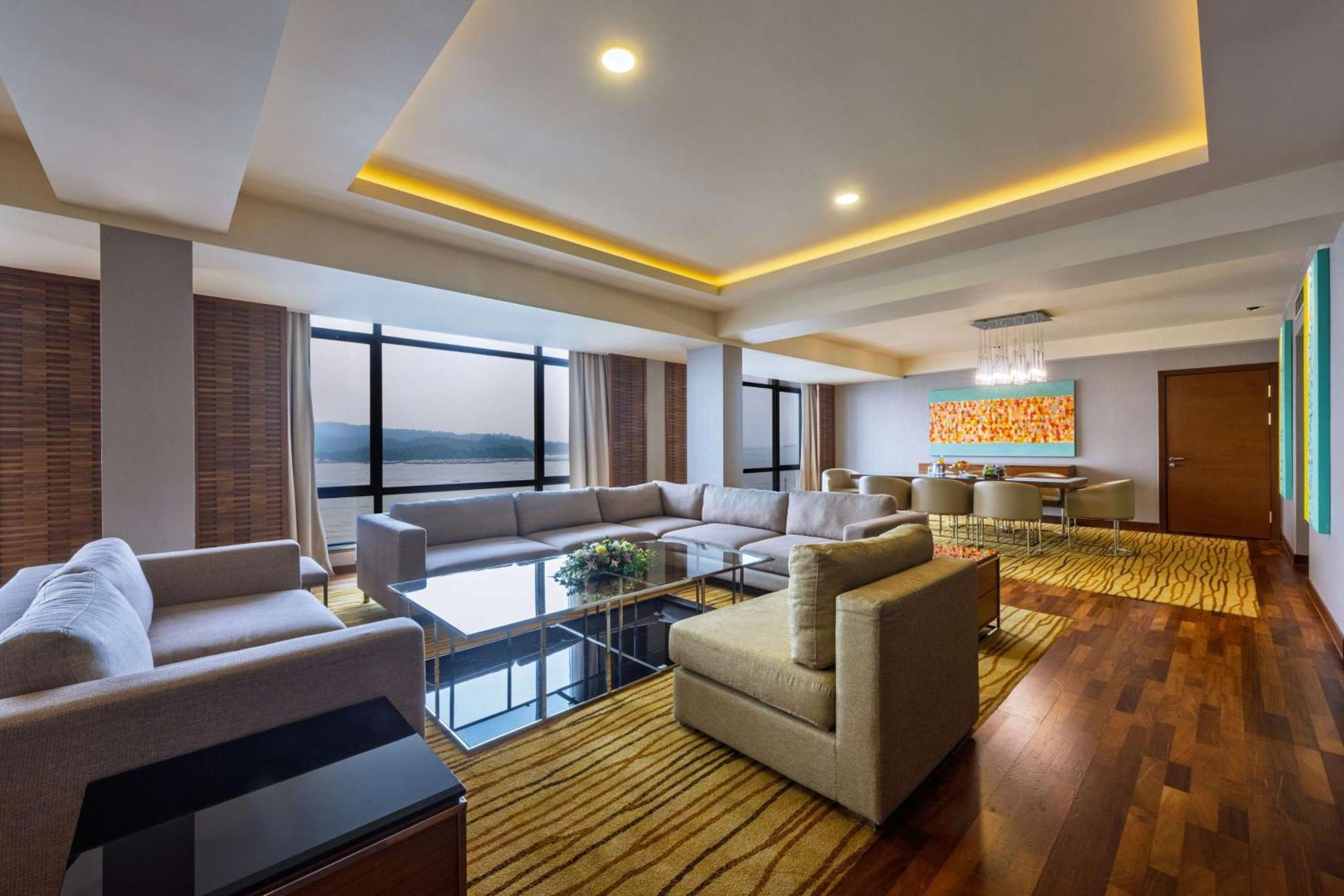 Hyatt Regency Kinabalu Hotel Kota Kinabalu Ngoại thất bức ảnh