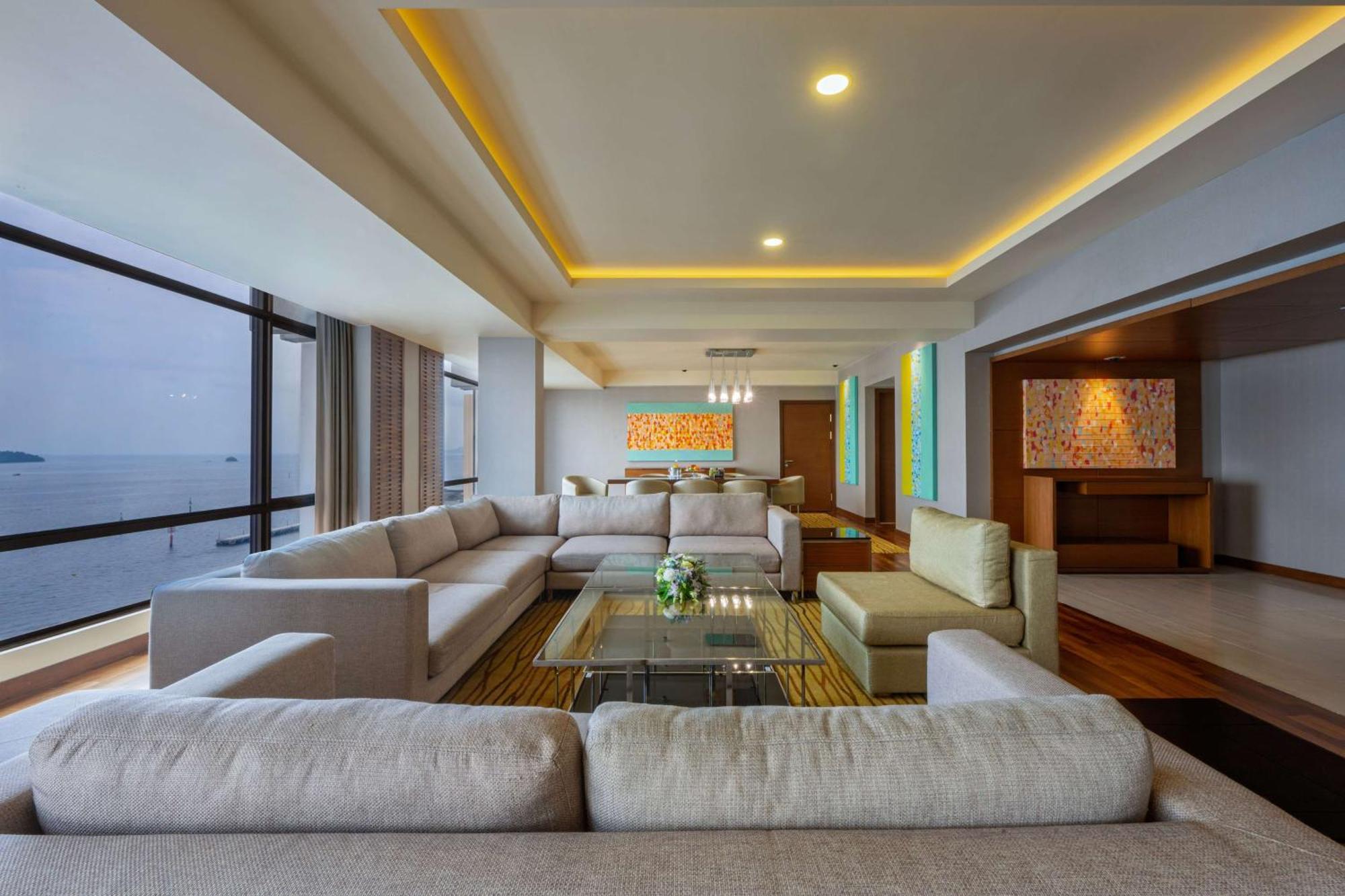 Hyatt Regency Kinabalu Hotel Kota Kinabalu Ngoại thất bức ảnh